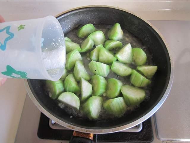 热辣吃瓜团3,揭秘娱乐圈幕后风云，带你领略明星真实生活